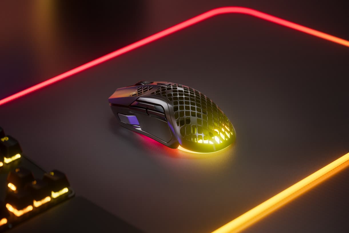SteelSeries Aerox 5 Wireless